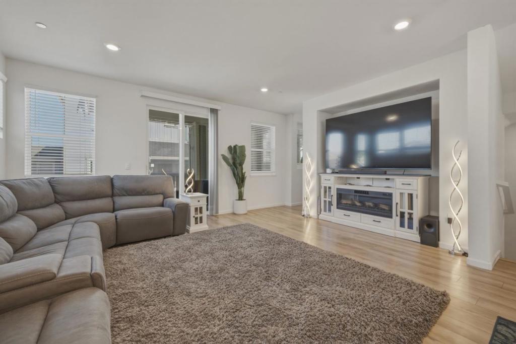 MLS #ML82052196 image #0