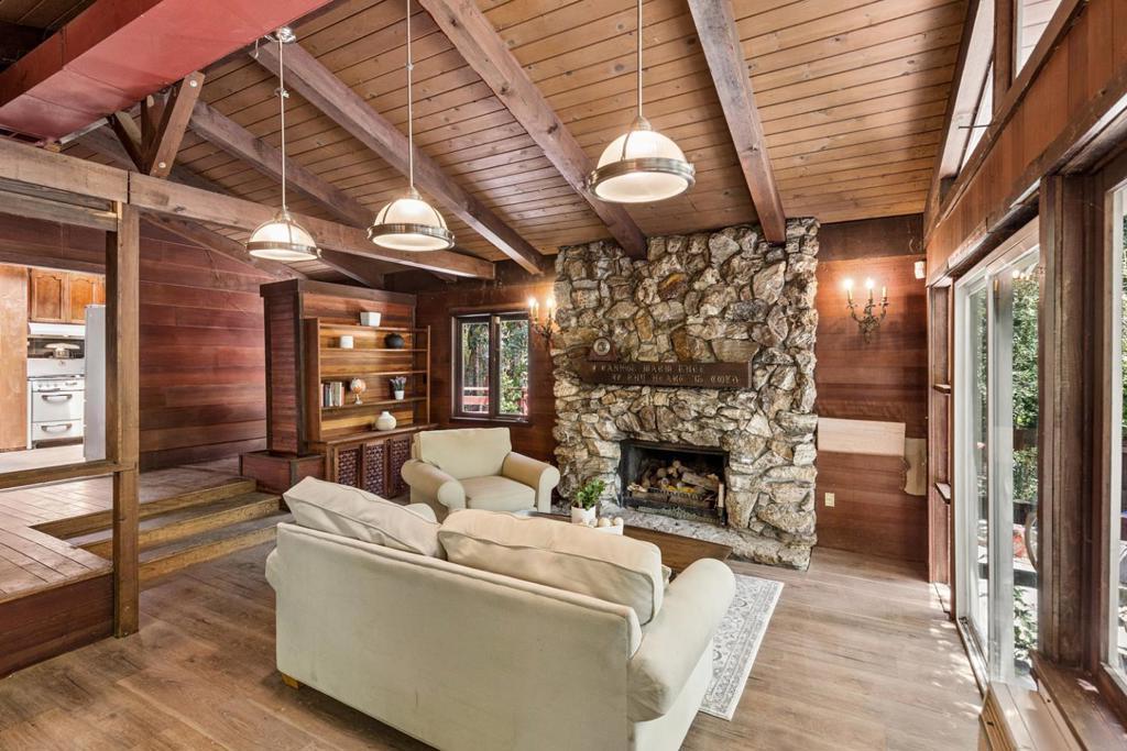 1615 Edgewood RD Redwood City CA 94062 | MLS #ML82052263 45 MLS #ML82052263 image #0