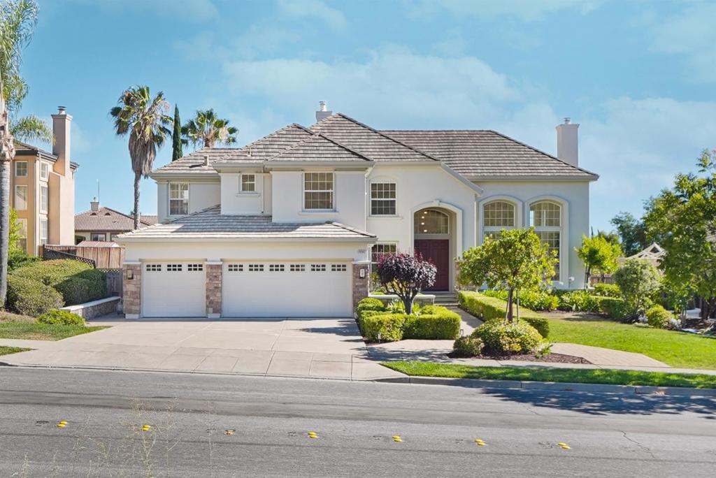 MLS #ML82055492 image #0