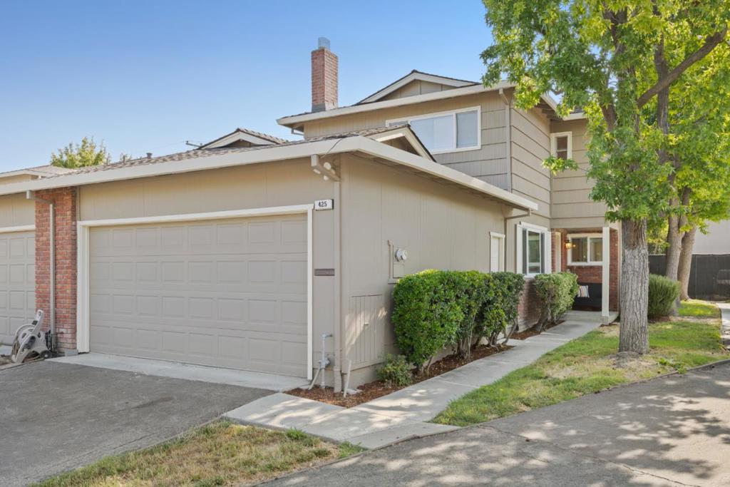 425 Poppy PL Mountain View CA 94043 | MLS #ML82057541 45 MLS #ML82057541 image #0