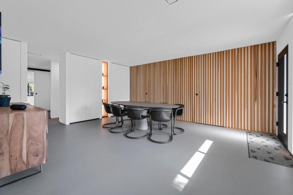 MLS #ML82057598 image #0