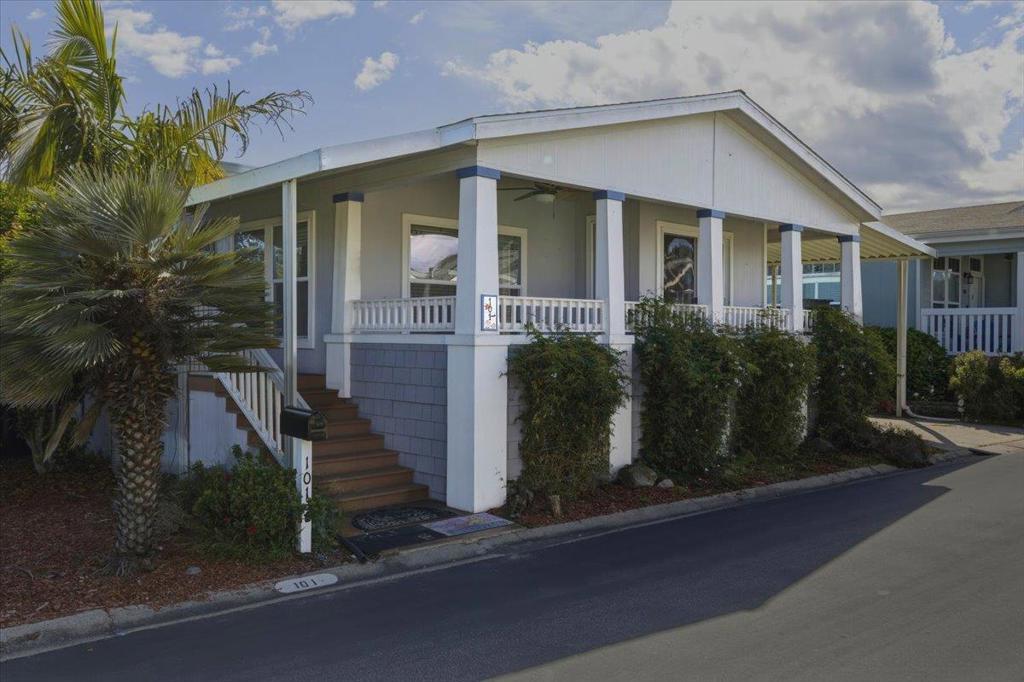 2435 Felt ST #101 Santa Cruz CA 95062 | MLS #ML82058994 41 MLS #ML82058994 image #0
