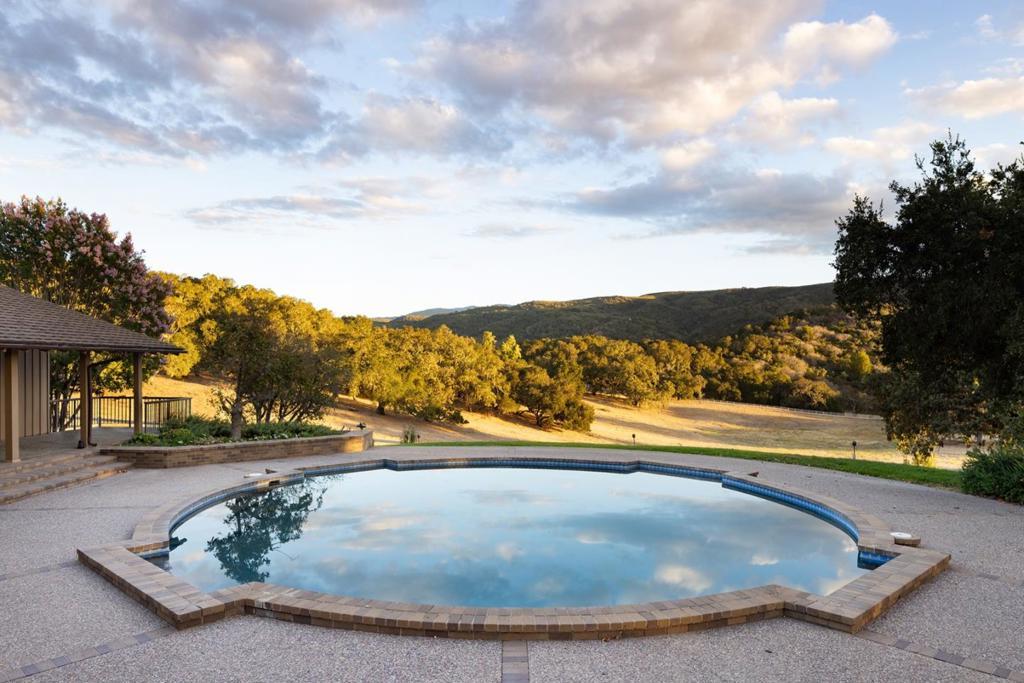 MLS #ML82059417 image #0