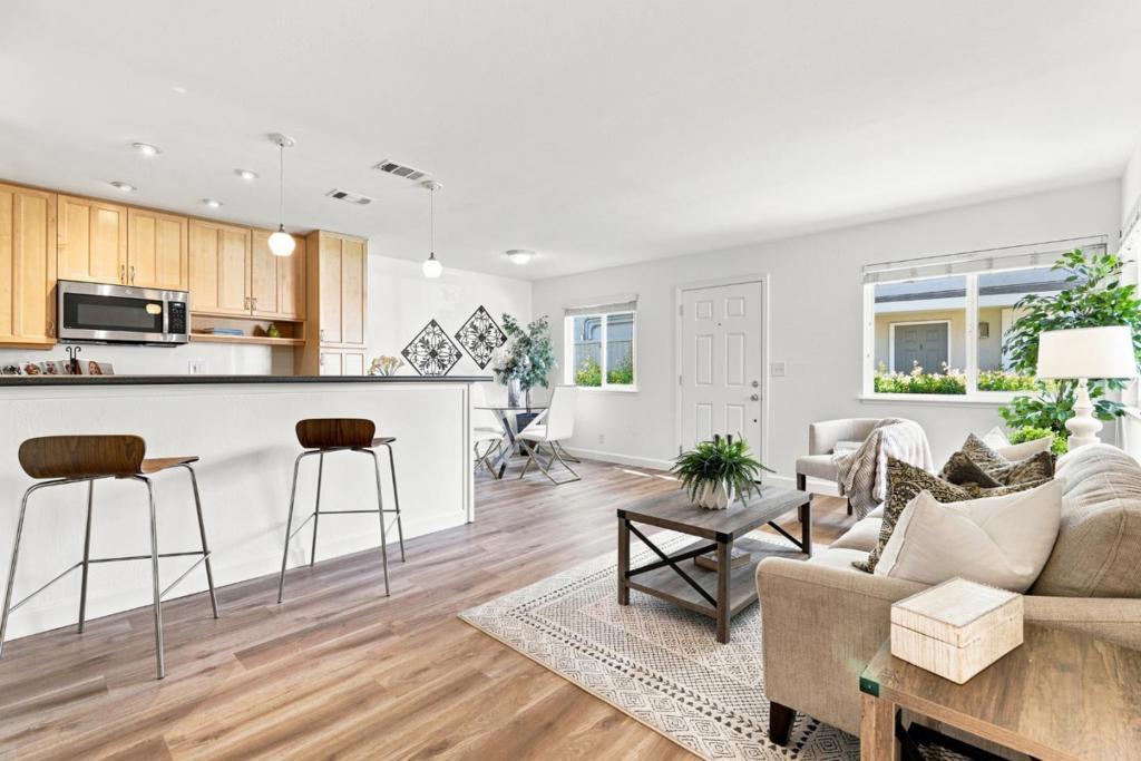 2320 Samaritan PL #3 San Jose CA 95124 | MLS #ML82059426 41 MLS #ML82059426 image #0