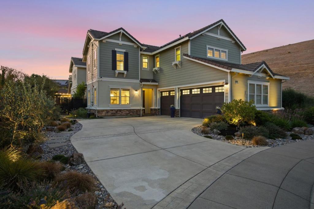 MLS #ML82060198 image #0