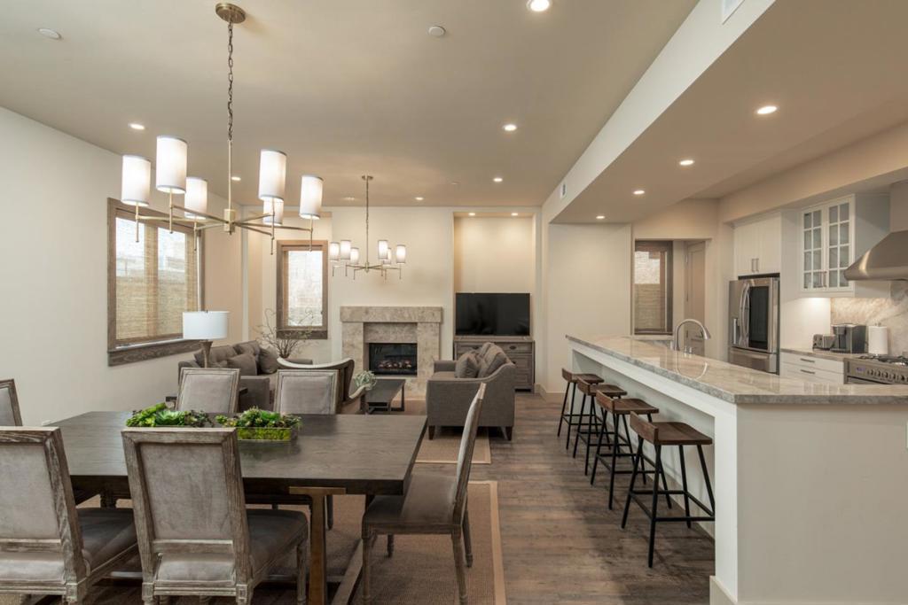 575 Foam ST #B Monterey CA 93940 | MLS #ML82063693 41 MLS #ML82063693 image #0