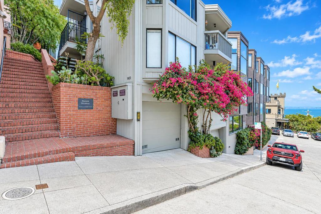 MLS #ML82064024 image #0