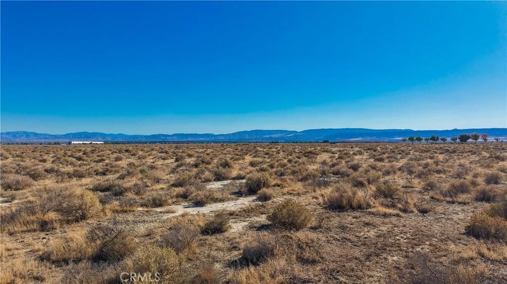 MLS #ND25225997 image #0