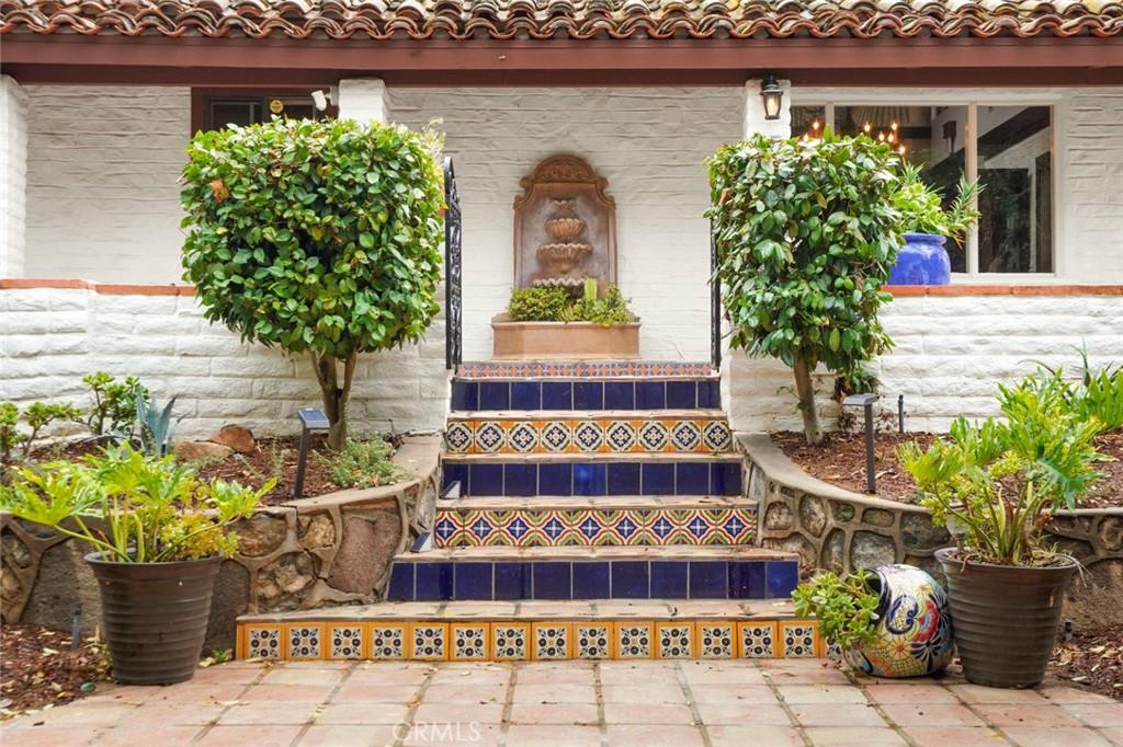 MLS #ND25240673 image #0