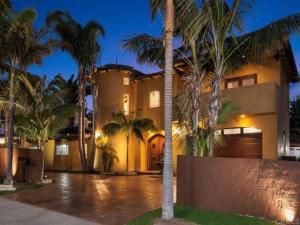 MLS #250019355SD image #0