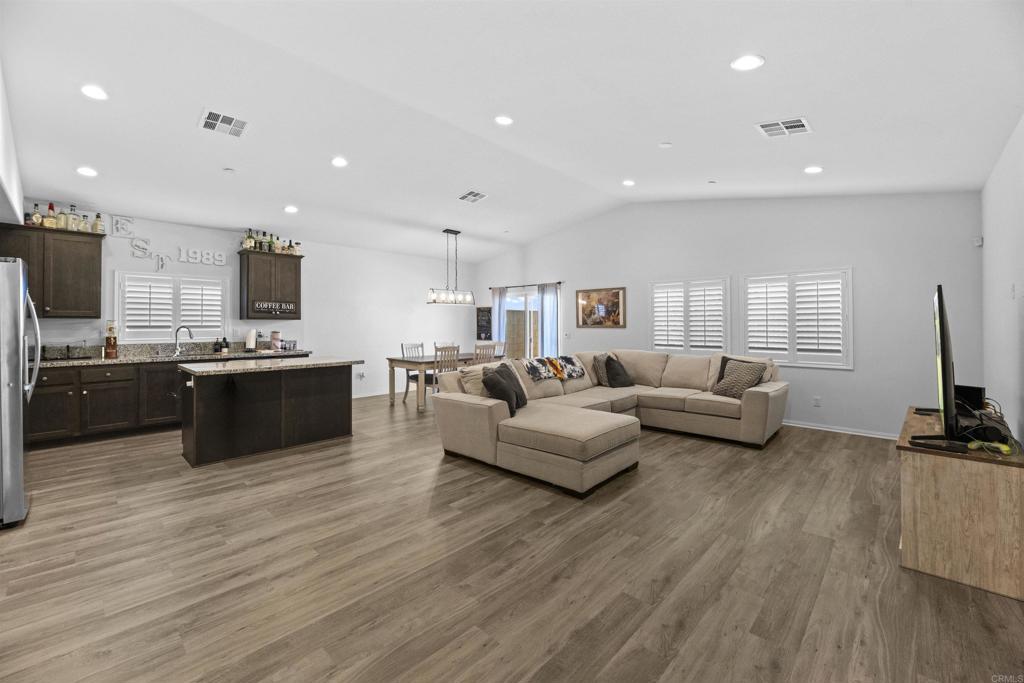 MLS #NDP2511239 image #0