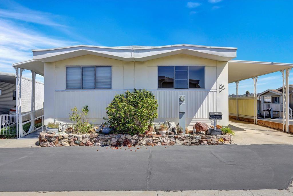 287 Robin LN Oceanside CA 92057 | MLS #NDP2604370 45 MLS #NDP2604370 image #0