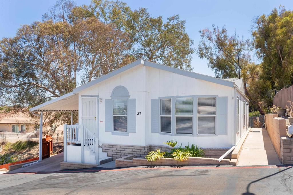 1333 Olive AV #SPC 27 Vista CA 92083 | MLS #NDP2607218 45 MLS #NDP2607218 image #0