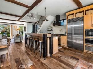 MLS #NP25177298 image #0