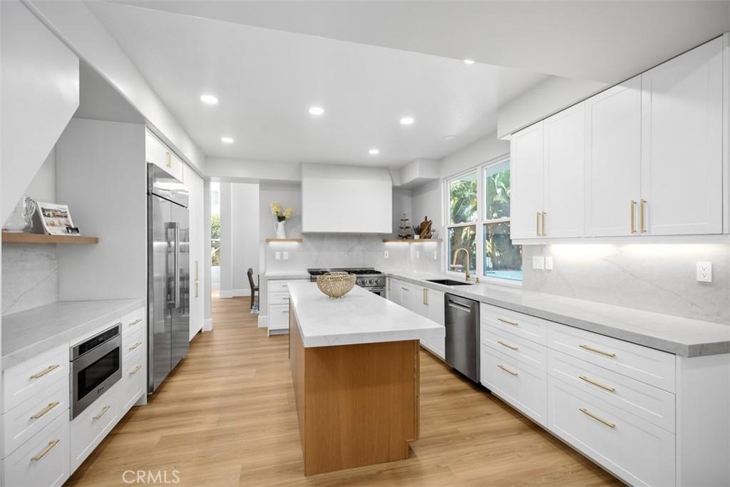 MLS #NP25215365 image #0