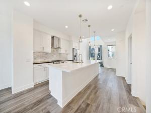 MLS #NP25218954 image #0