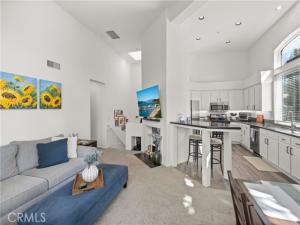 MLS #NP25224320 image #0