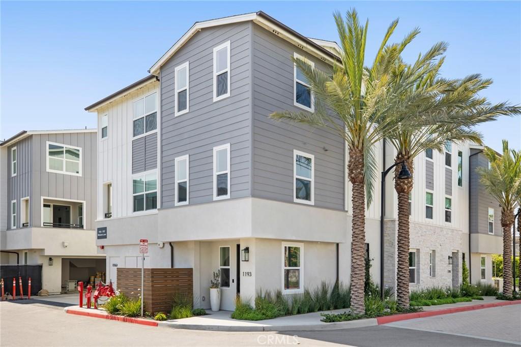 MLS #NP25224808 image #0