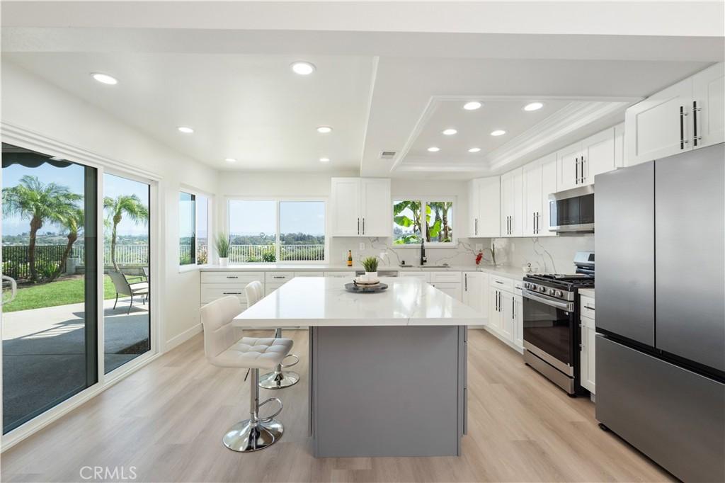 MLS #NP25226914 image #0