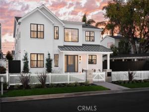 MLS #NP25233421 image #0