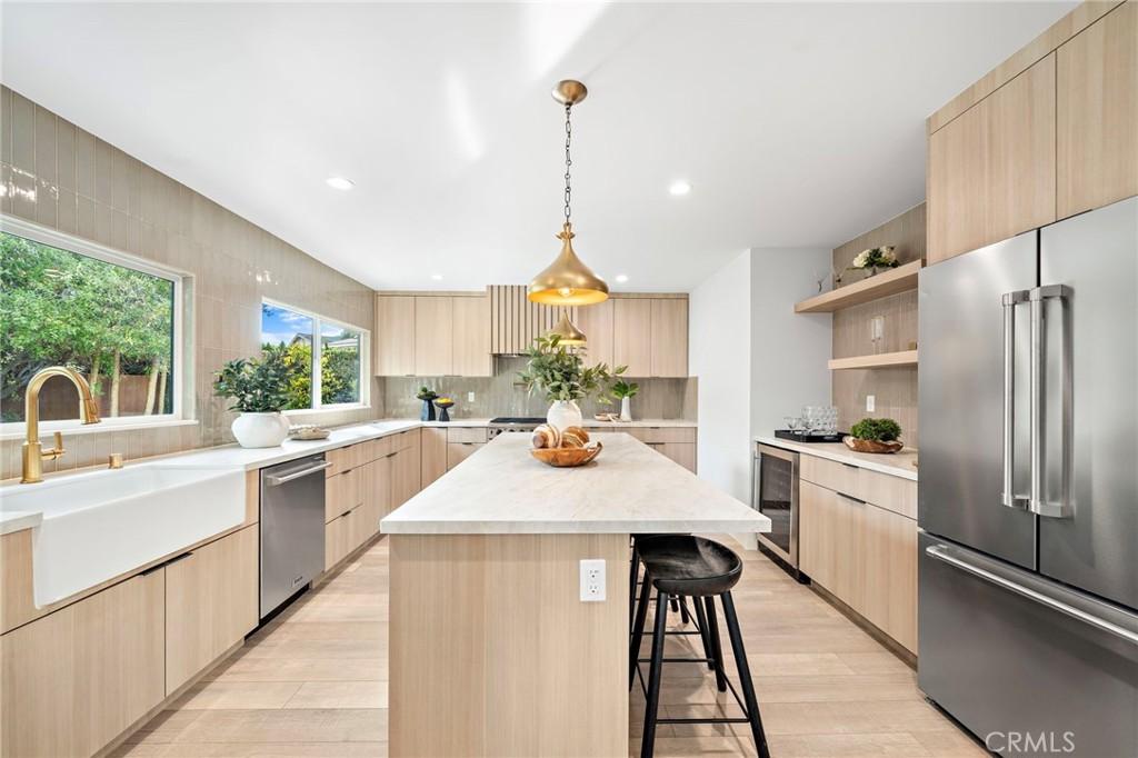 MLS #NP25242699 image #0