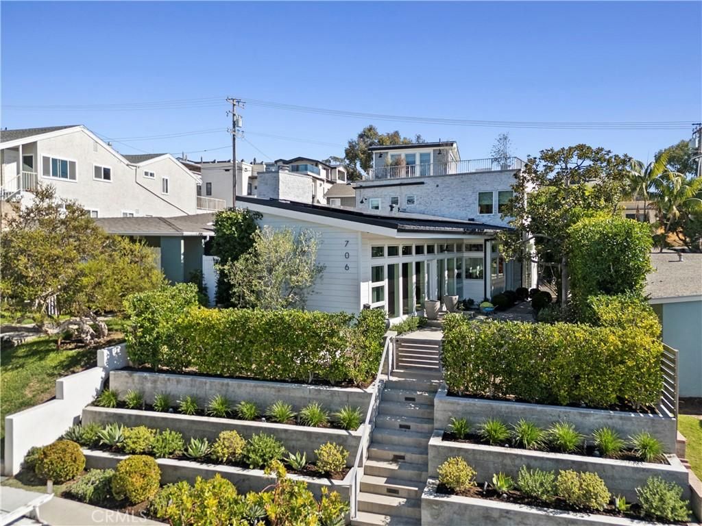 MLS #NP25245876 image #0