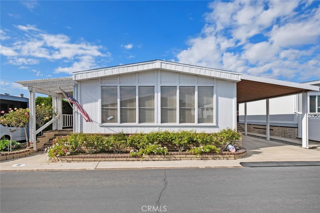 MLS #NP25262138 image #0