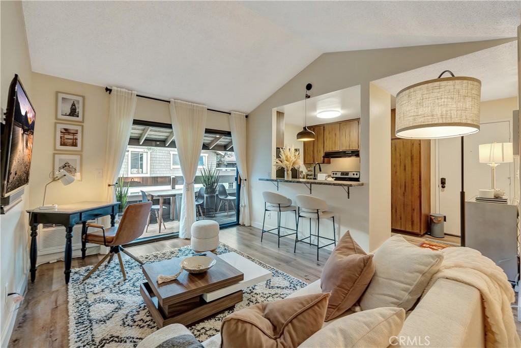 MLS #NP25265709 image #0