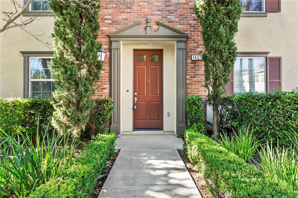 MLS #NP25267295 image #0