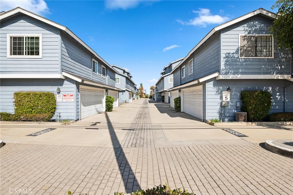 MLS #NP25268611 image #0