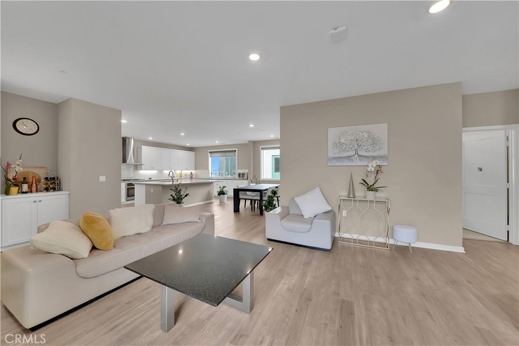 MLS #NP25271642 image #0