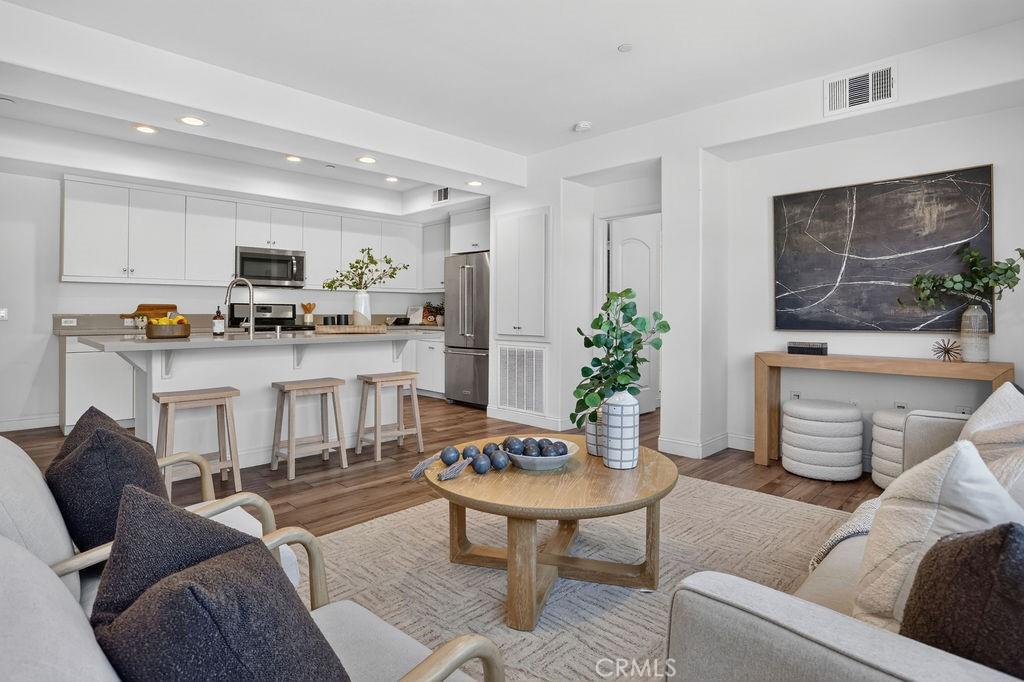 MLS #NP26194469 image #0