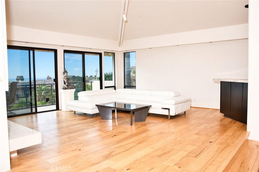 MLS #NP26196588 image #0