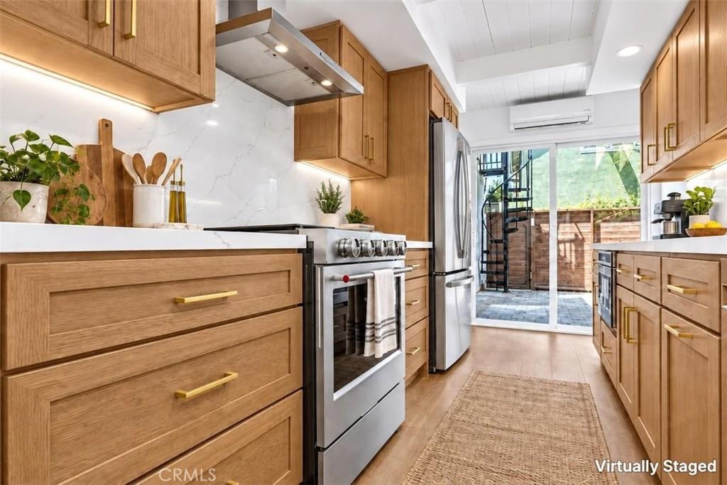 319 62nd Newport Beach CA 92663 | MLS #NP26216801 45 MLS #NP26216801 image #0
