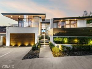 621 Malabar Drive Corona del Mar CA 92625 | MLS #NP26222391 45 MLS #NP26222391 image #0