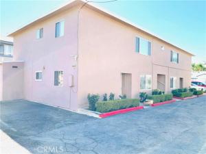 MLS #OC22044439 image #0