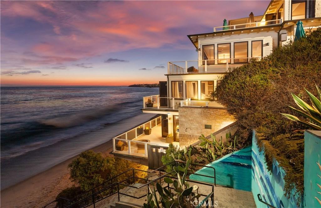 MLS #OC22179921 image #0