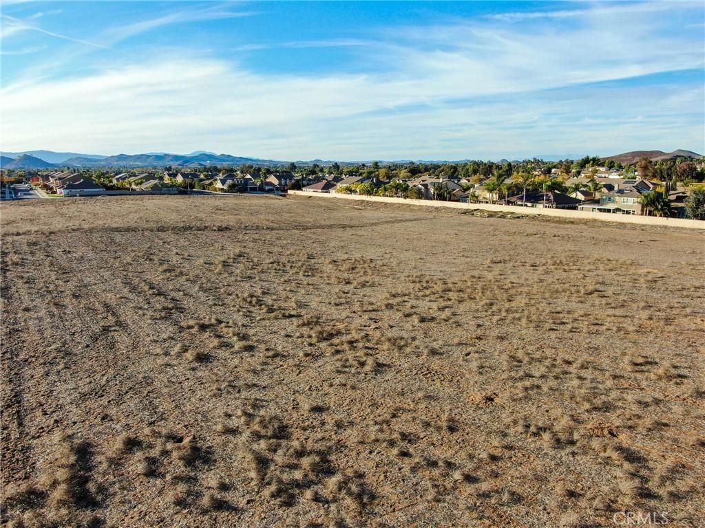 MLS #OC23017757 img 15