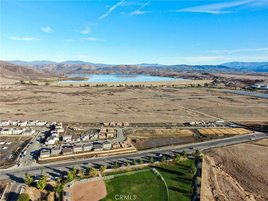 MLS #OC23017757 img 3