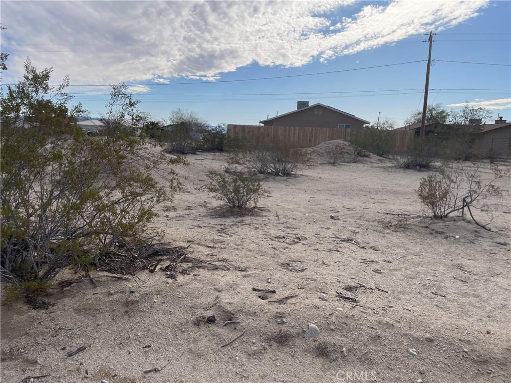 Sheridan RD Lot 228 29 Palms CA 92277 | MLS #OC23054129 37 MLS #OC23054129 image #0