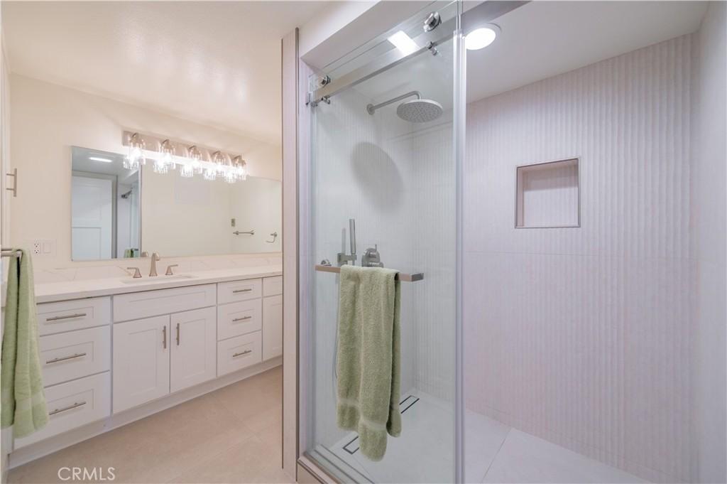 MLS #OC24108125 image #0