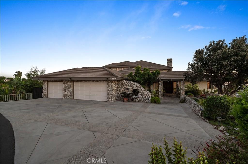 MLS #OC24241082 image #0