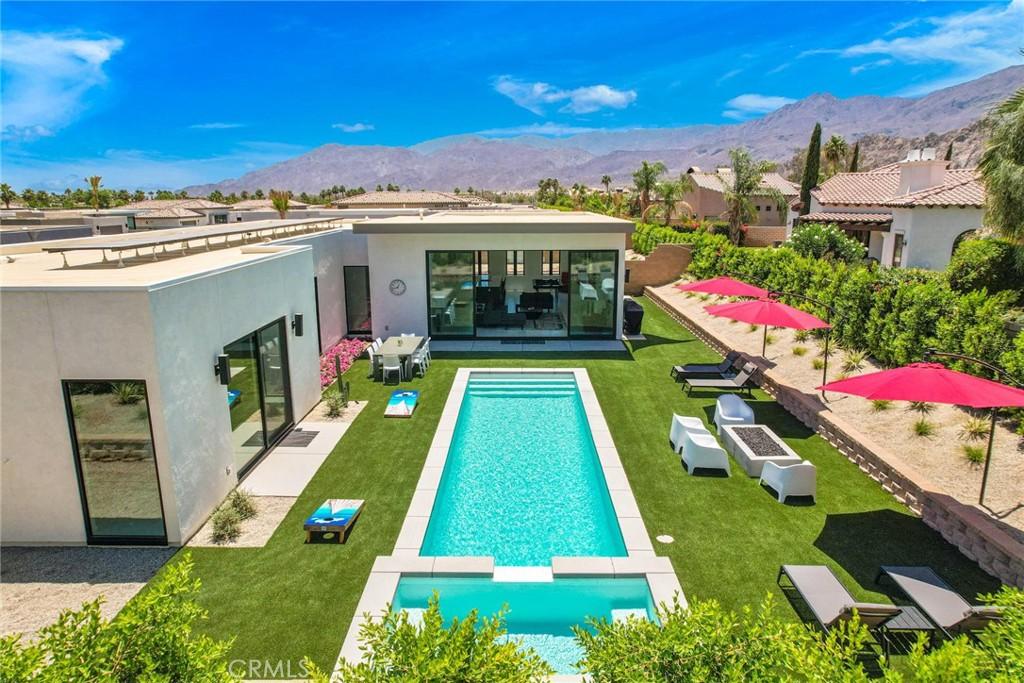 MLS #OC25007202 image #0