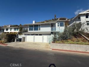 MLS #OC25012223 image #0