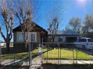 MLS #OC25014097 image #0