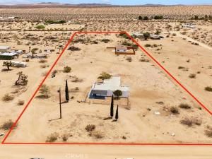 MLS #OC25020942 image #0