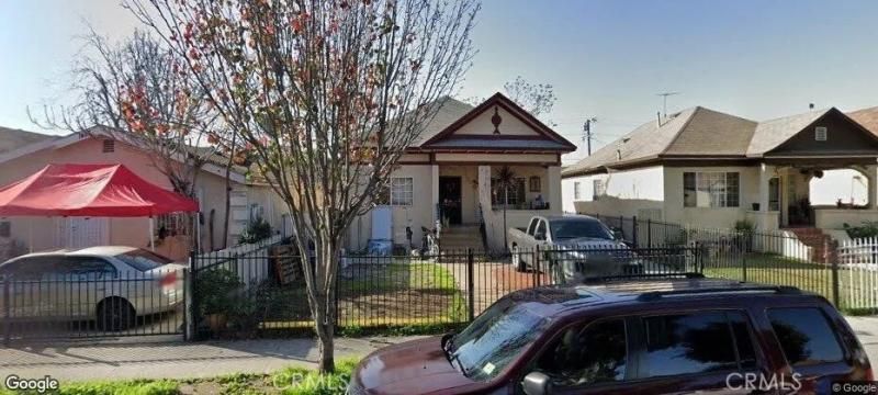 MLS #OC25032943 image #0