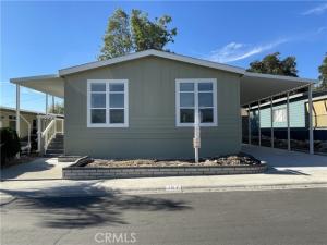 MLS #OC25035996 image #0