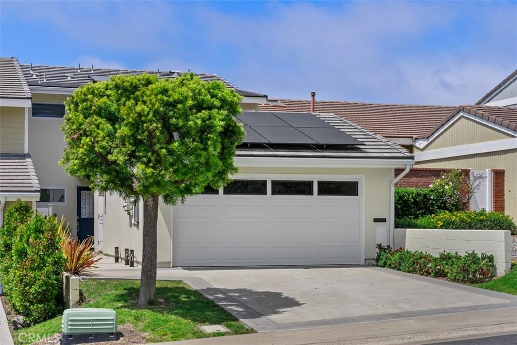 MLS #OC25047692 image #0