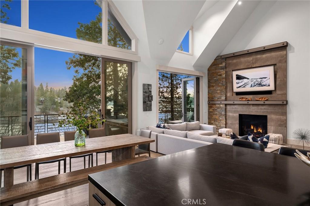 MLS #OC25054426 image #0